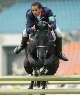 sacre-champion-olympique-a-seoul-en-1988-pierre-durand-a-realise-son-reve-d-enfant-grace-a-un-cheval-sorti-de-nulle-part-il-s-appelait-jappeloup-photo-afp